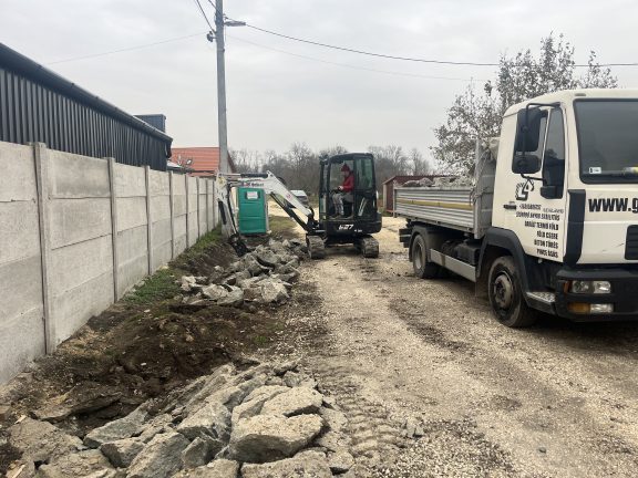 Beton törés és árok tisztítás kép, 4