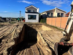 Medence ásás 10, Gáspár Földmunka